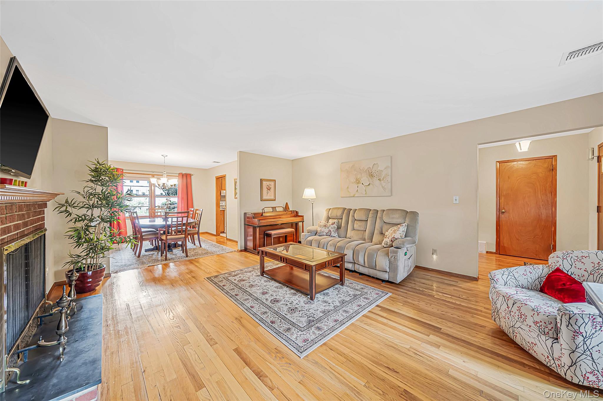 93 Avenue C – For Sale photo 17