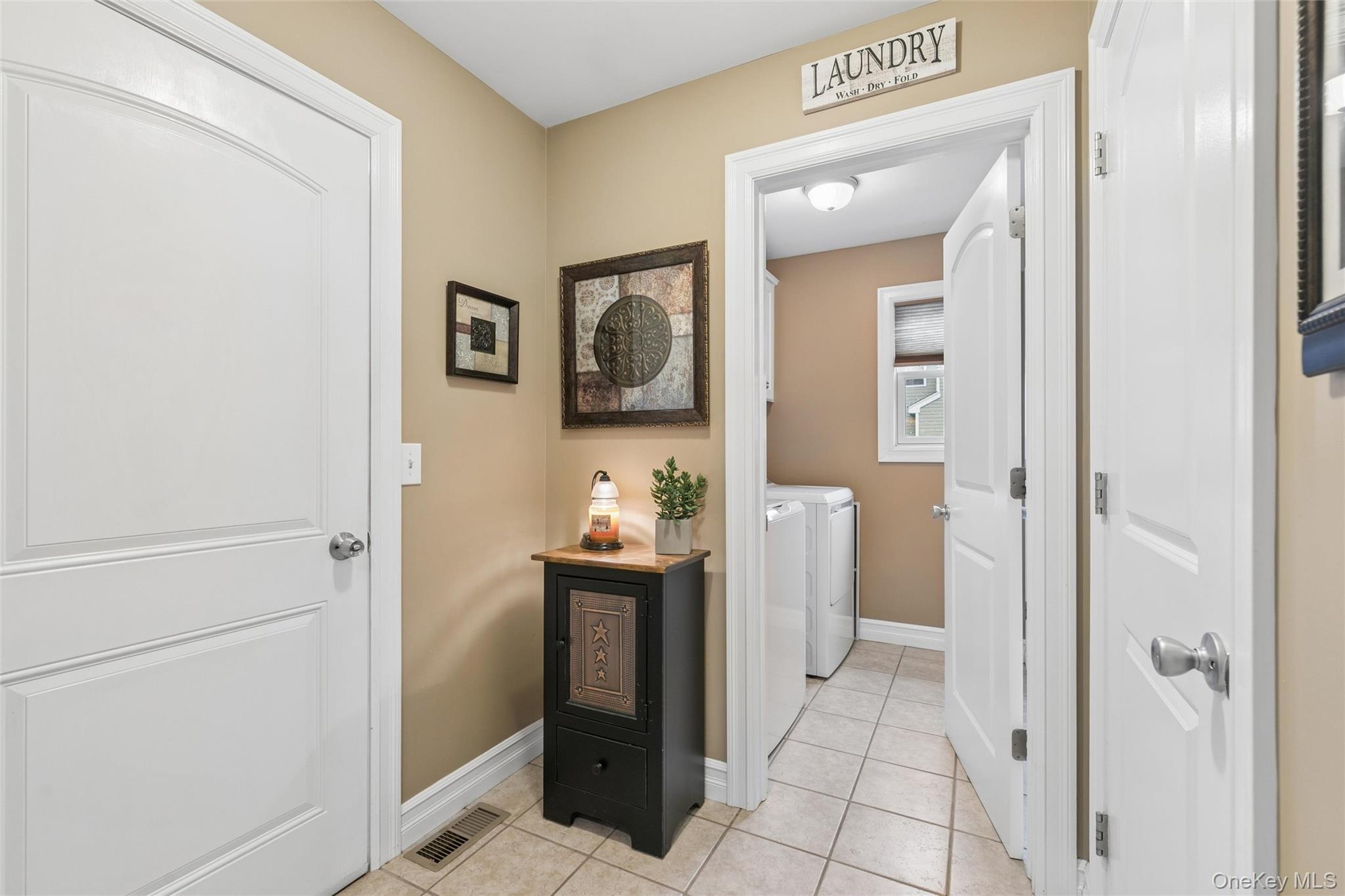 406 Carnation Drive – For Sale photo 15