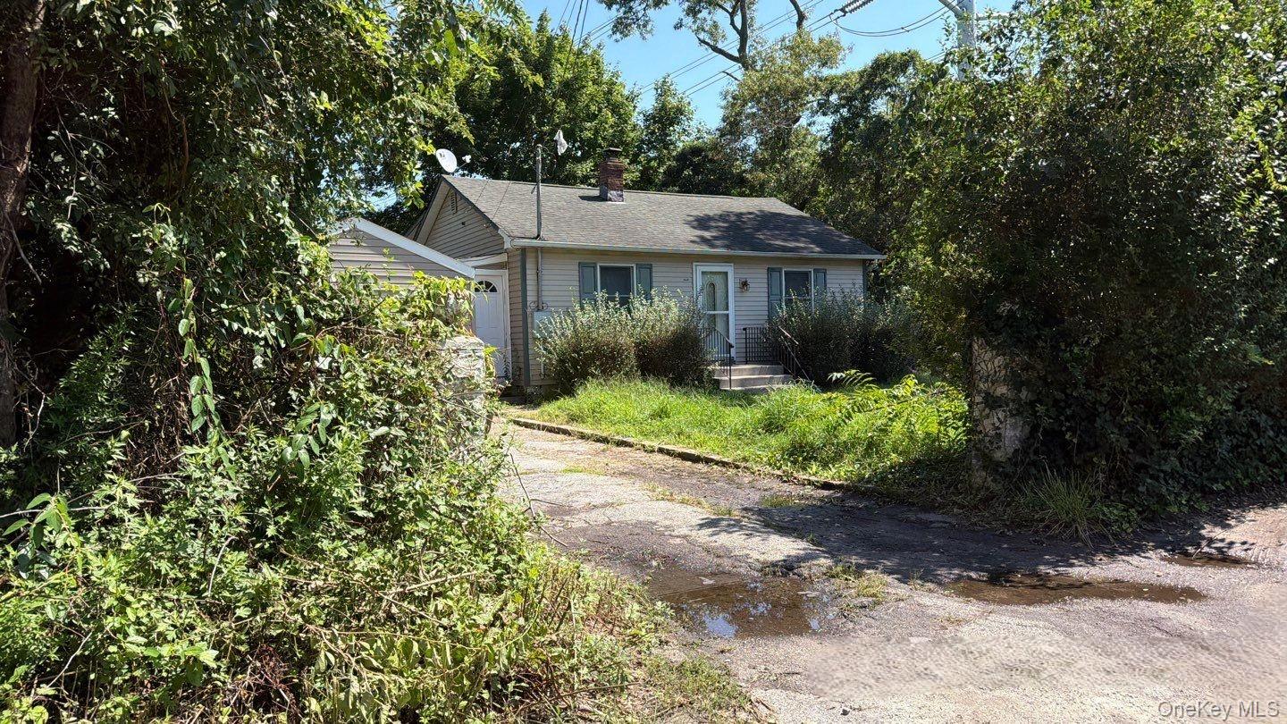 448 Revilo Avenue – For Sale photo 3