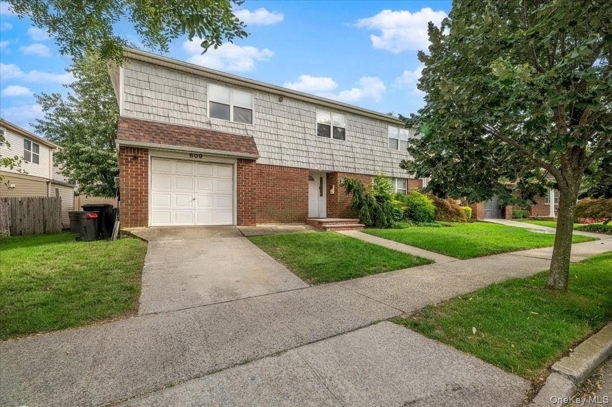 609 Meehan Avenue – For Sale