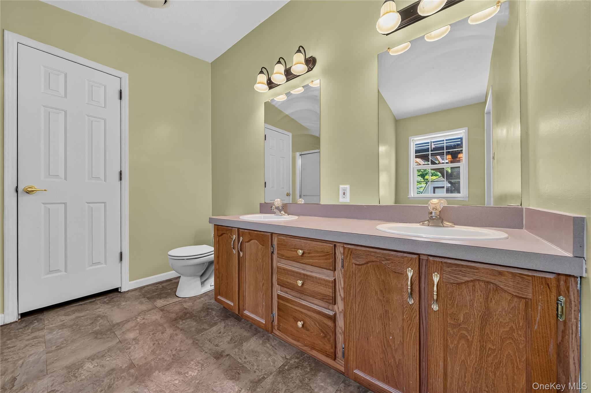 43 Palm Dr – For Sale photo 36