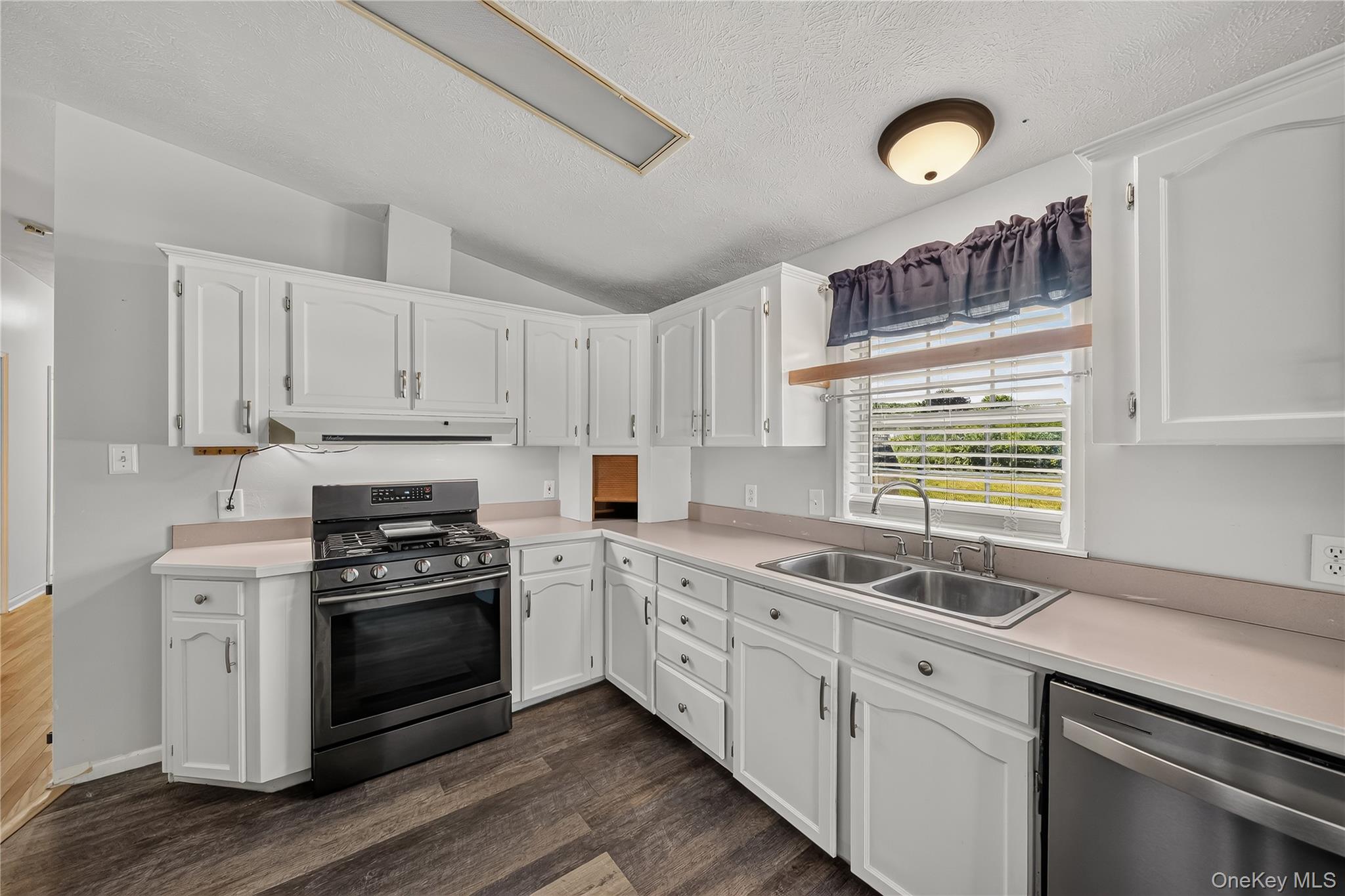 43 Palm Dr – For Sale photo 15