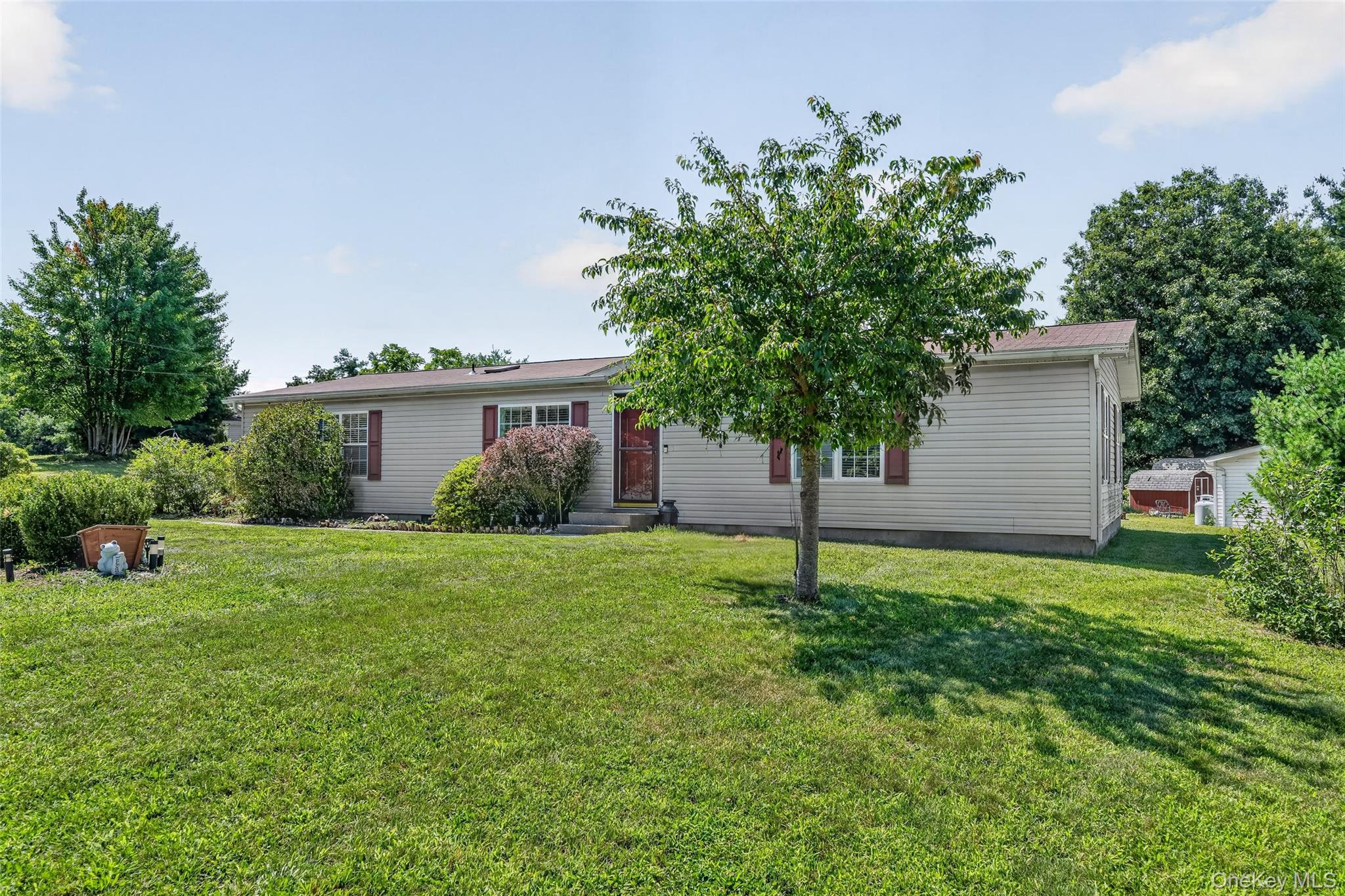 43 Palm Dr – For Sale photo 2