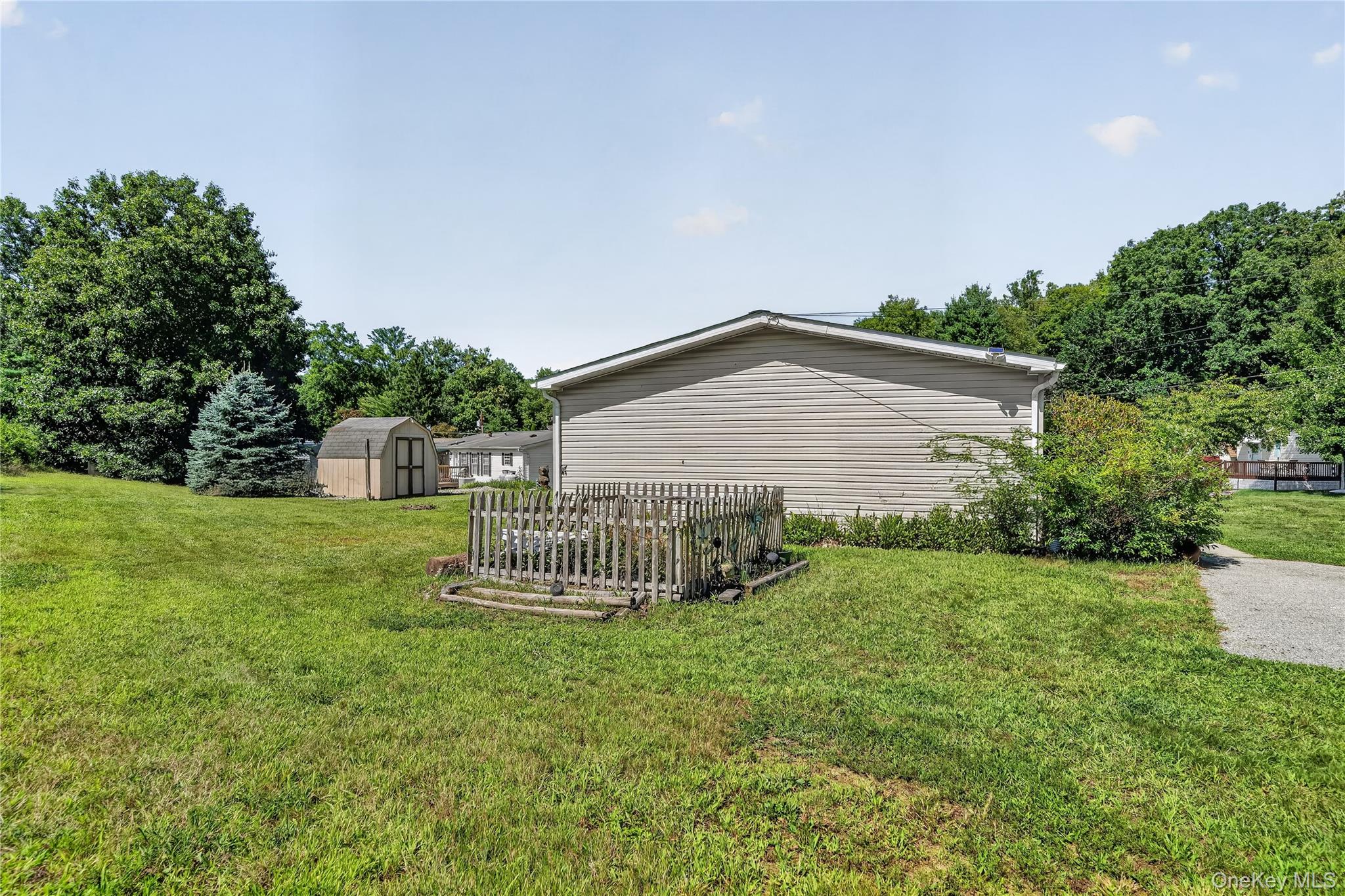 43 Palm Dr – For Sale photo 45