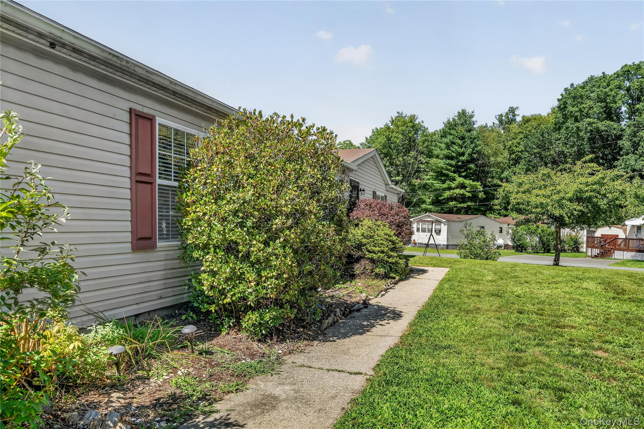 43 Palm Dr – For Sale photo 4