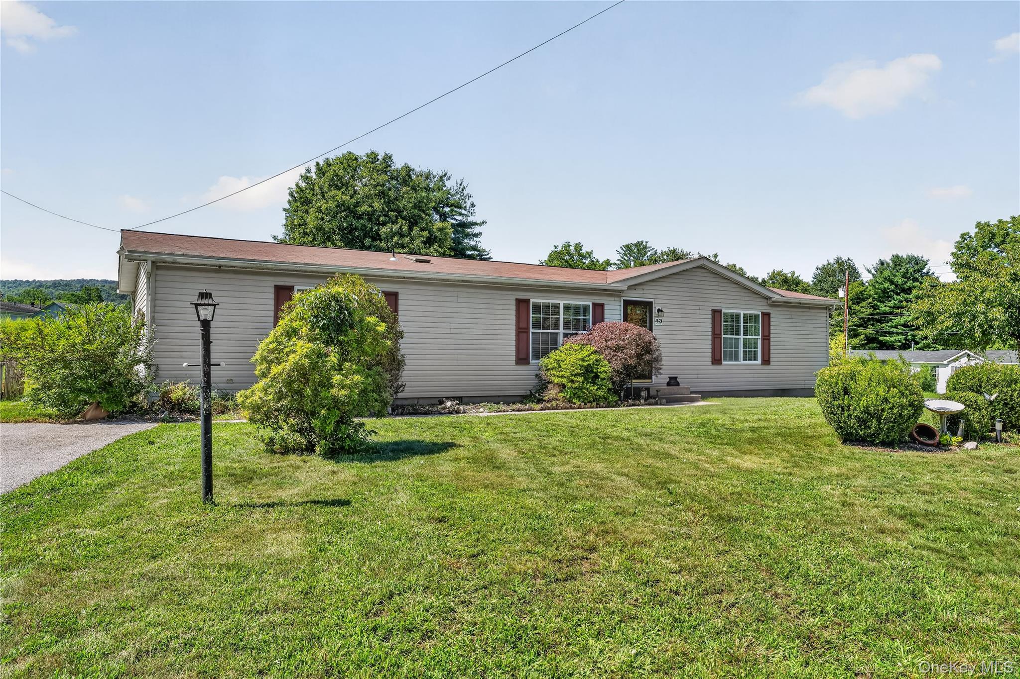 43 Palm Dr – For Sale
