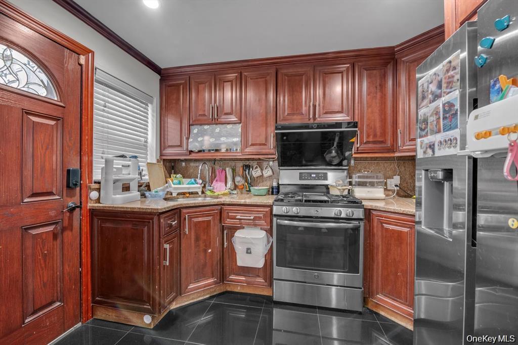 6906 Fresh Meadow Lane – For Sale photo 6
