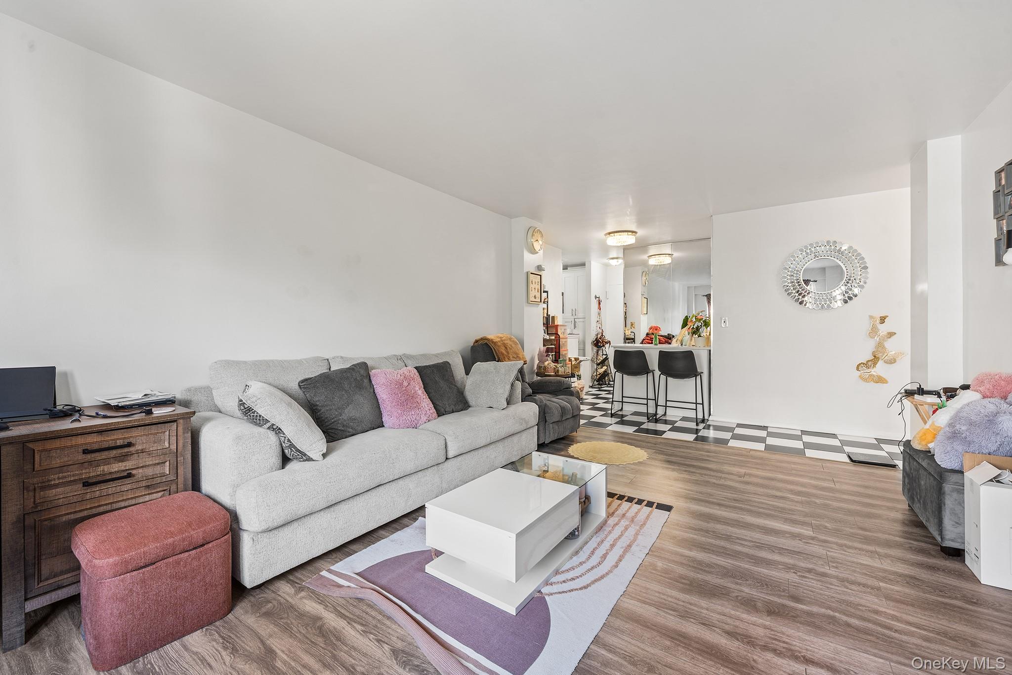 87-15 165th Street, Unit 5E photo 5