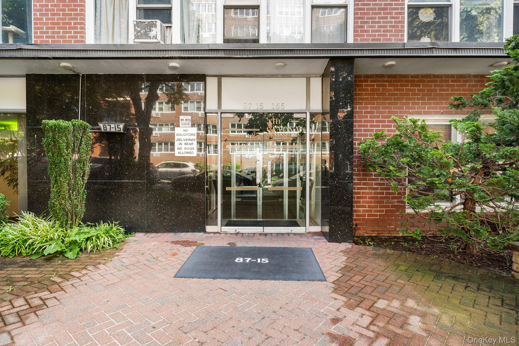 87-15 165th Street, Unit 5E photo 3
