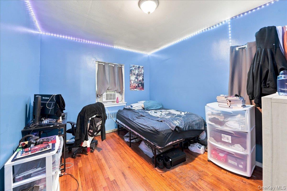 841 Swinton Avenue – For Sale photo 16