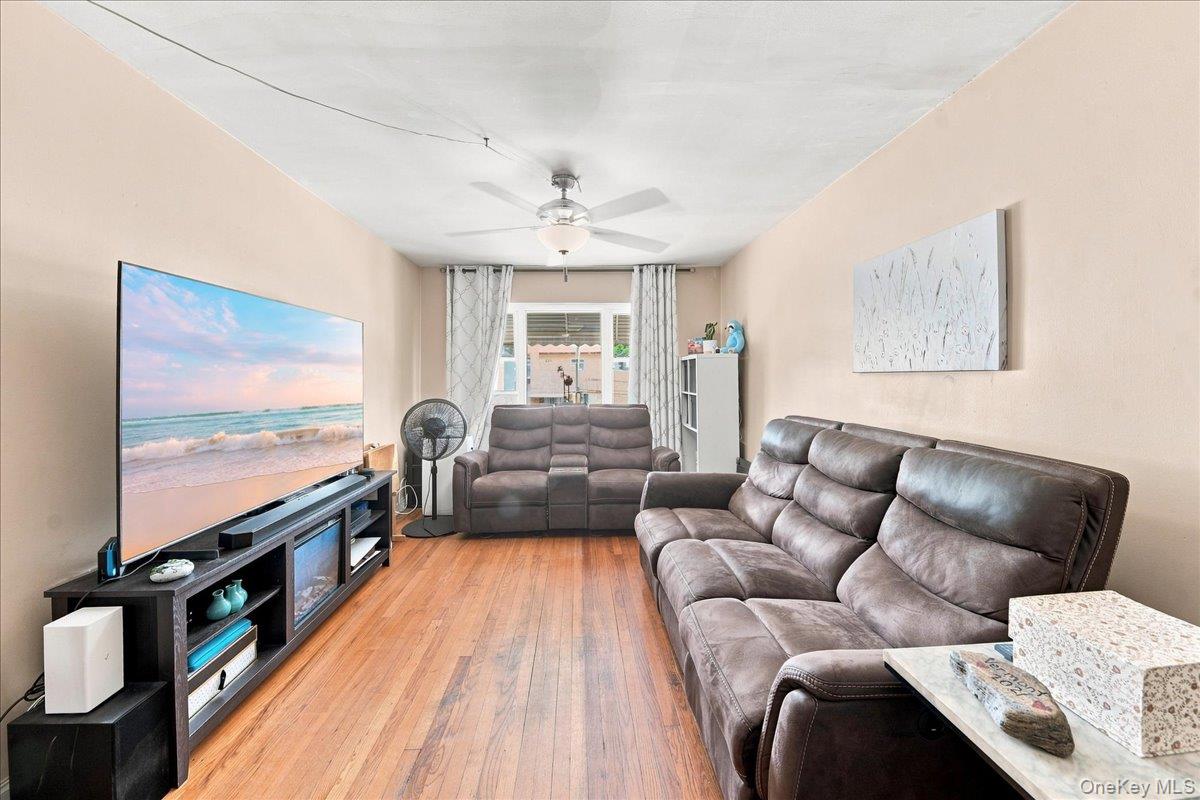 841 Swinton Avenue – For Sale photo 9