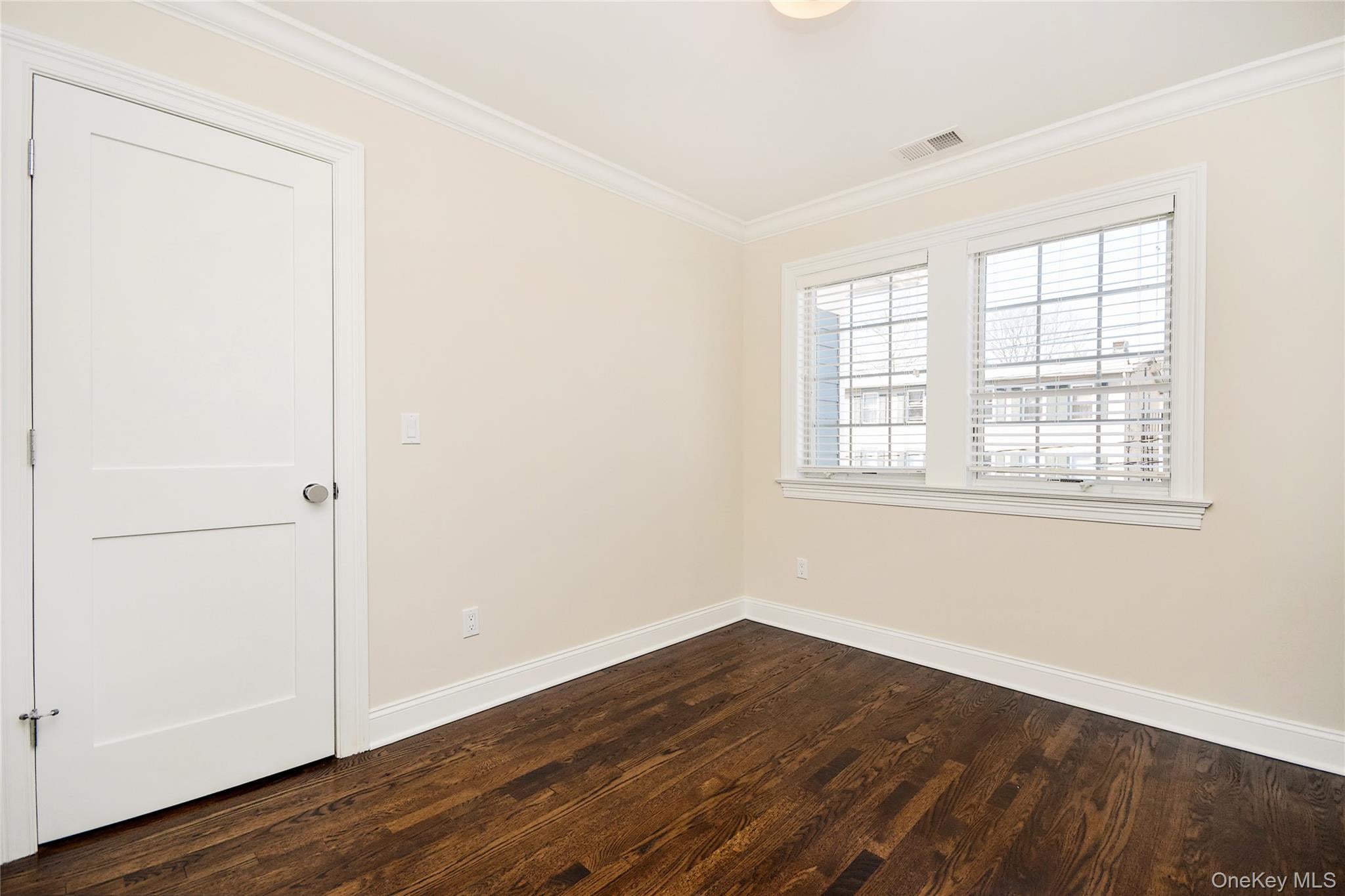 31 Cedar Place – For Rent photo 12