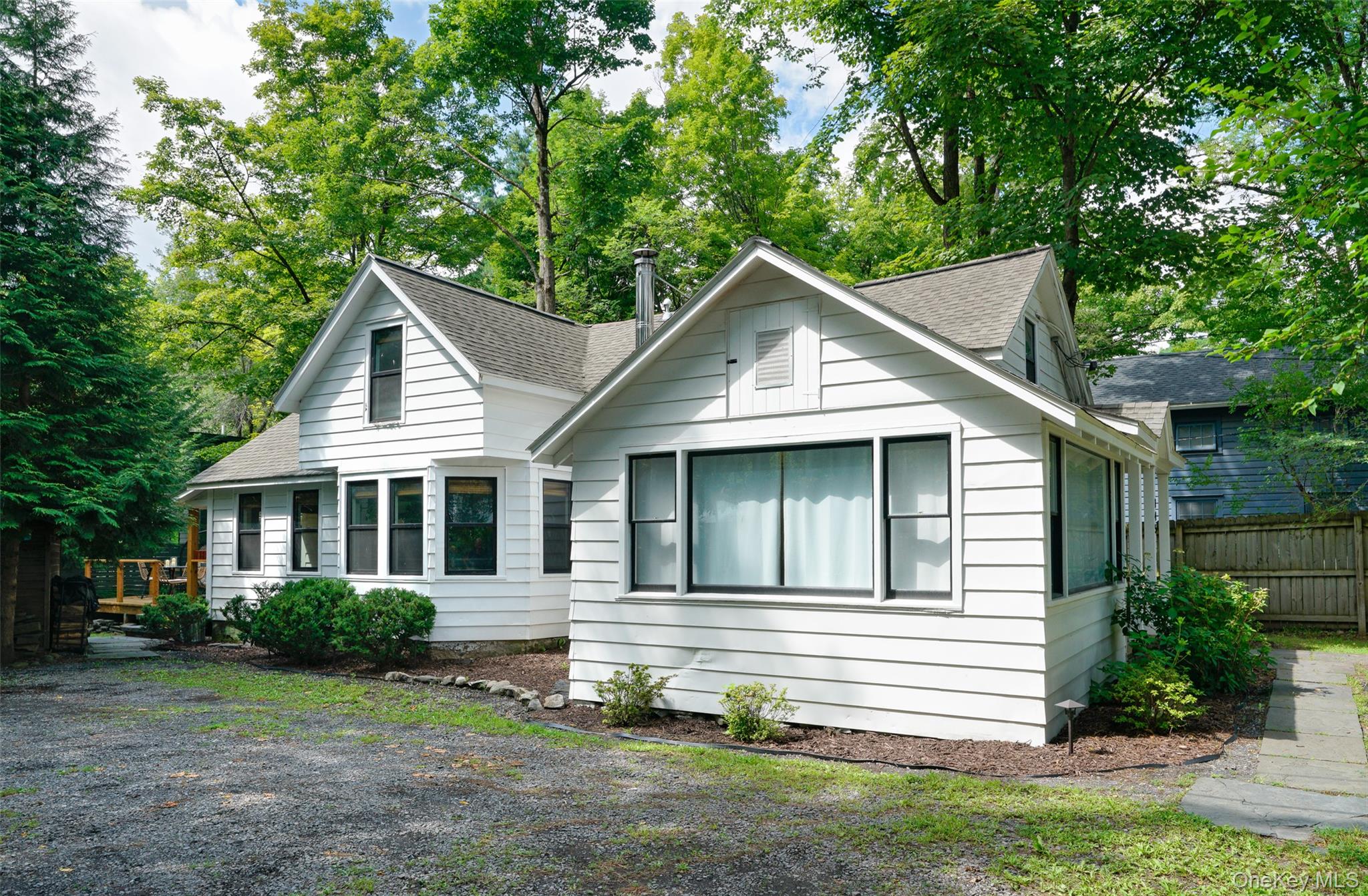 145 Tinker Street – For Sale photo 2