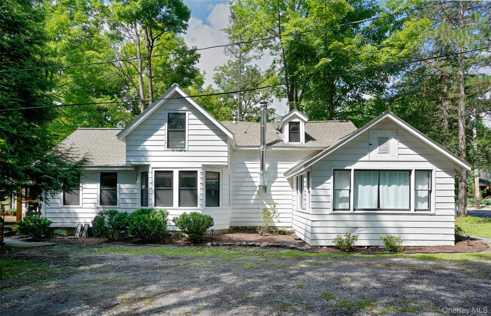 145 Tinker Street – For Sale