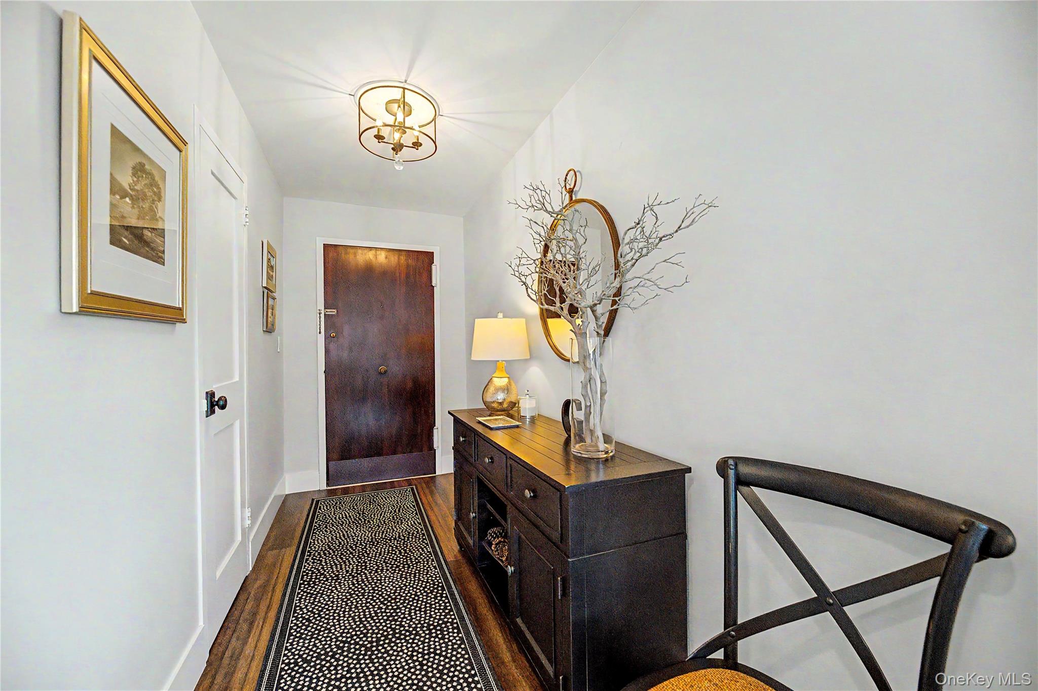 20 Old Mamaroneck Road, Unit 5C photo 6