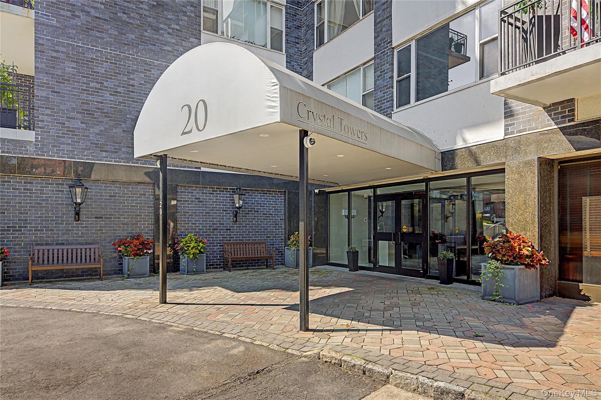 20 Old Mamaroneck Road, Unit 5C photo 3