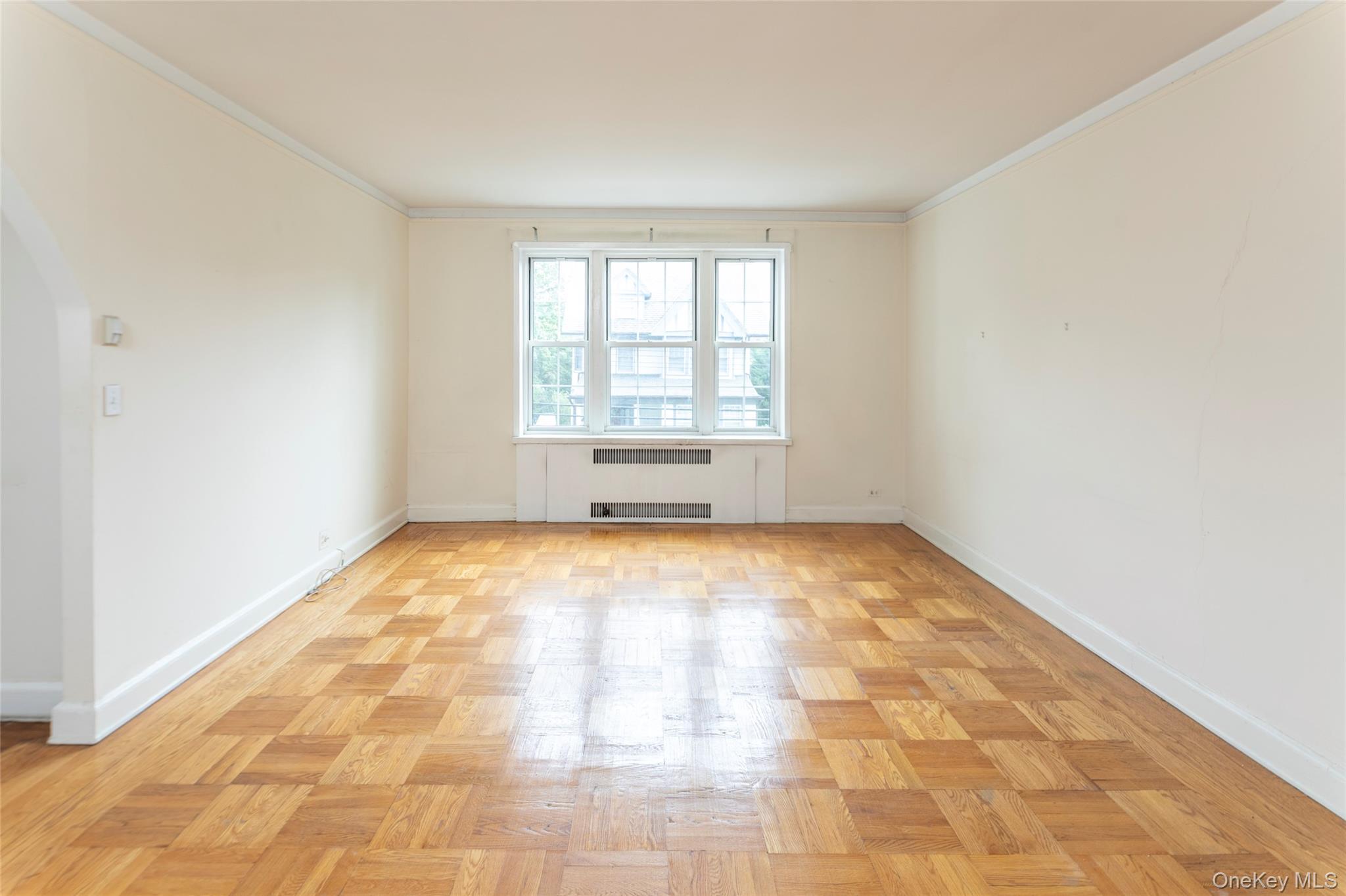 2 Midland Gardens Avenue, Unit 2C photo 4
