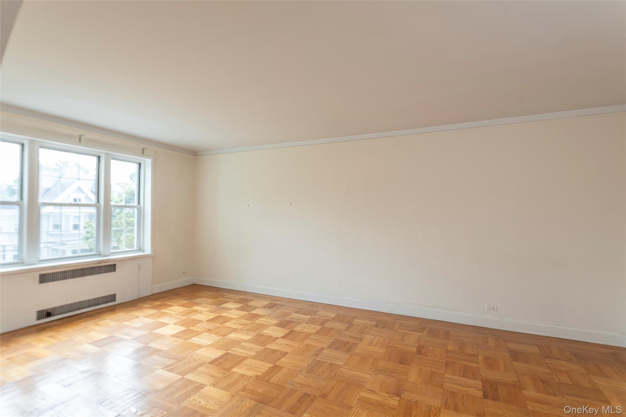 2 Midland Gardens Avenue, Unit 2C photo 5