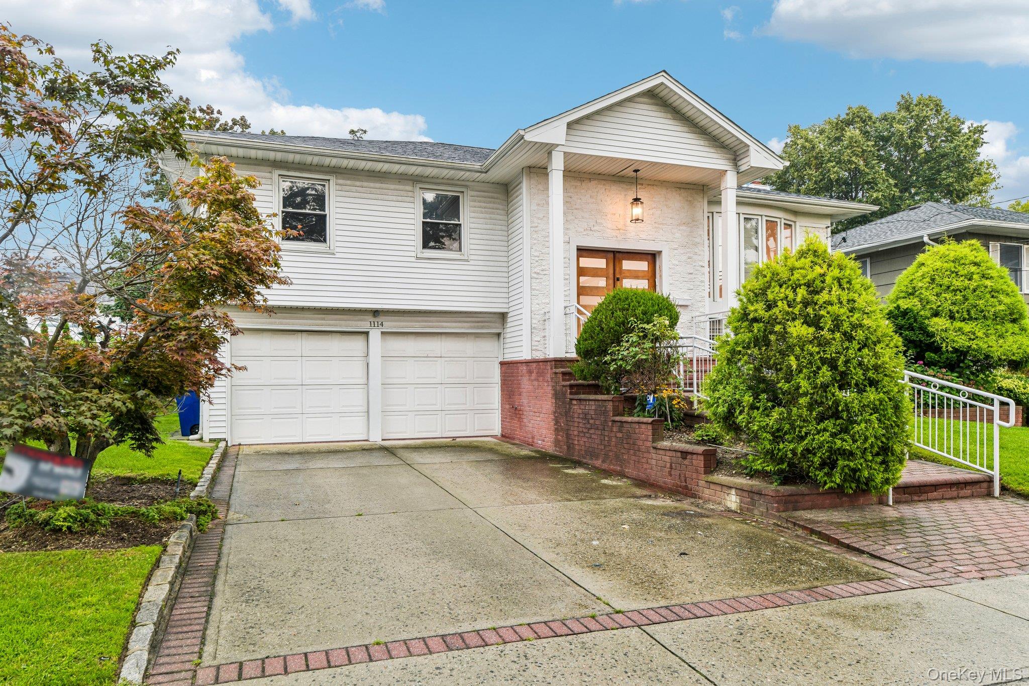 1114 Fordham Lane – For Sale photo 2