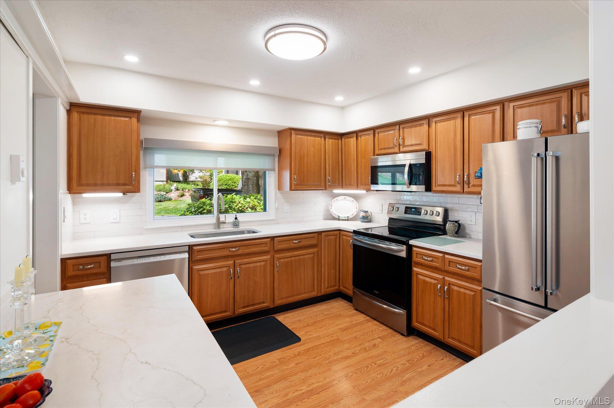 332 Heritage Hills, Unit B photo 13