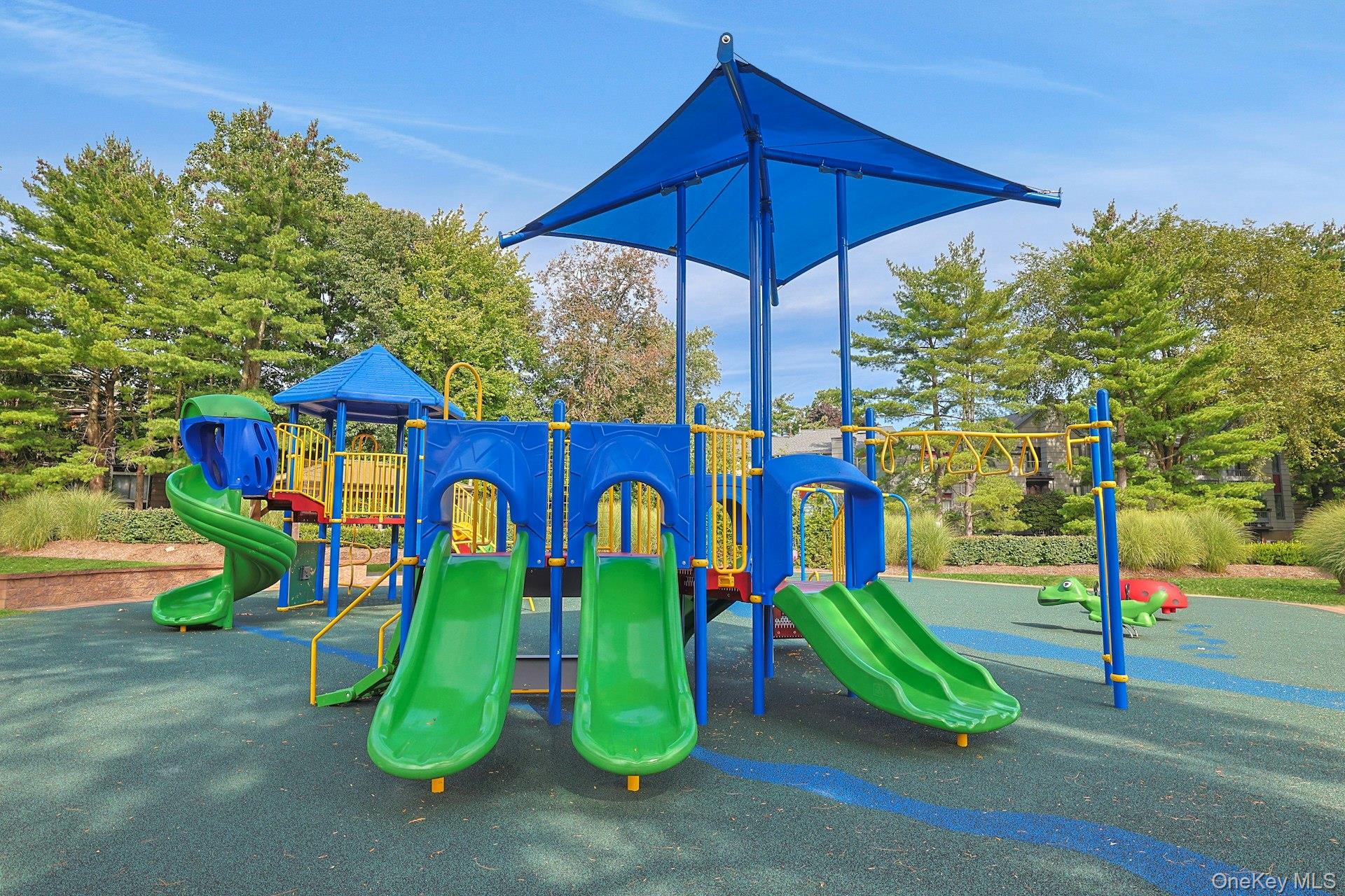 195 Treetop Circle – For Sale photo 33
