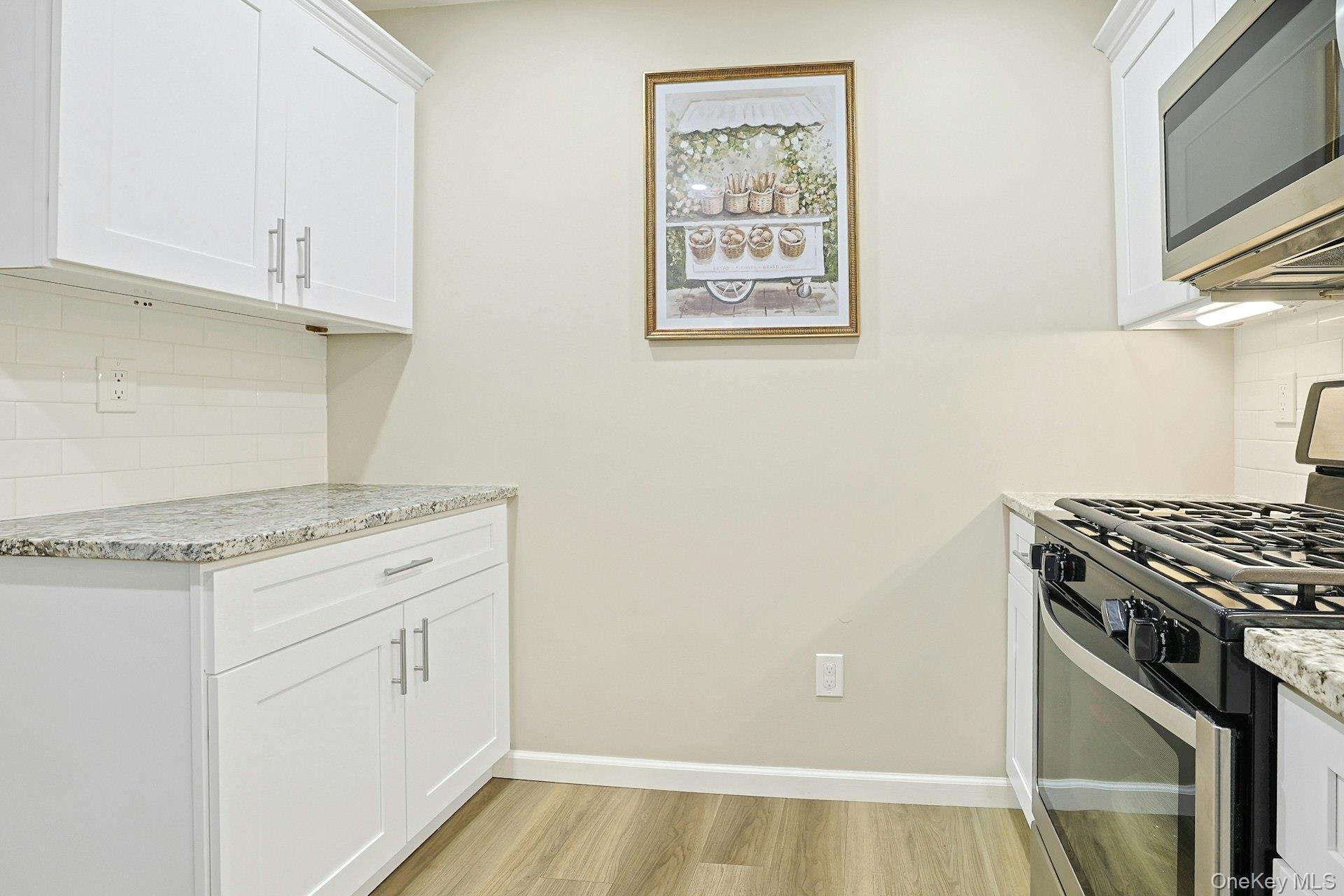 195 Treetop Circle – For Sale photo 8