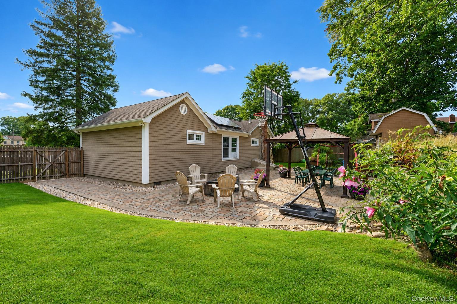 30 Pansy Road – For Sale photo 32