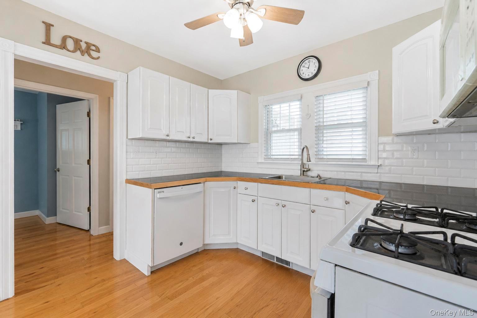 30 Pansy Road – For Sale photo 15