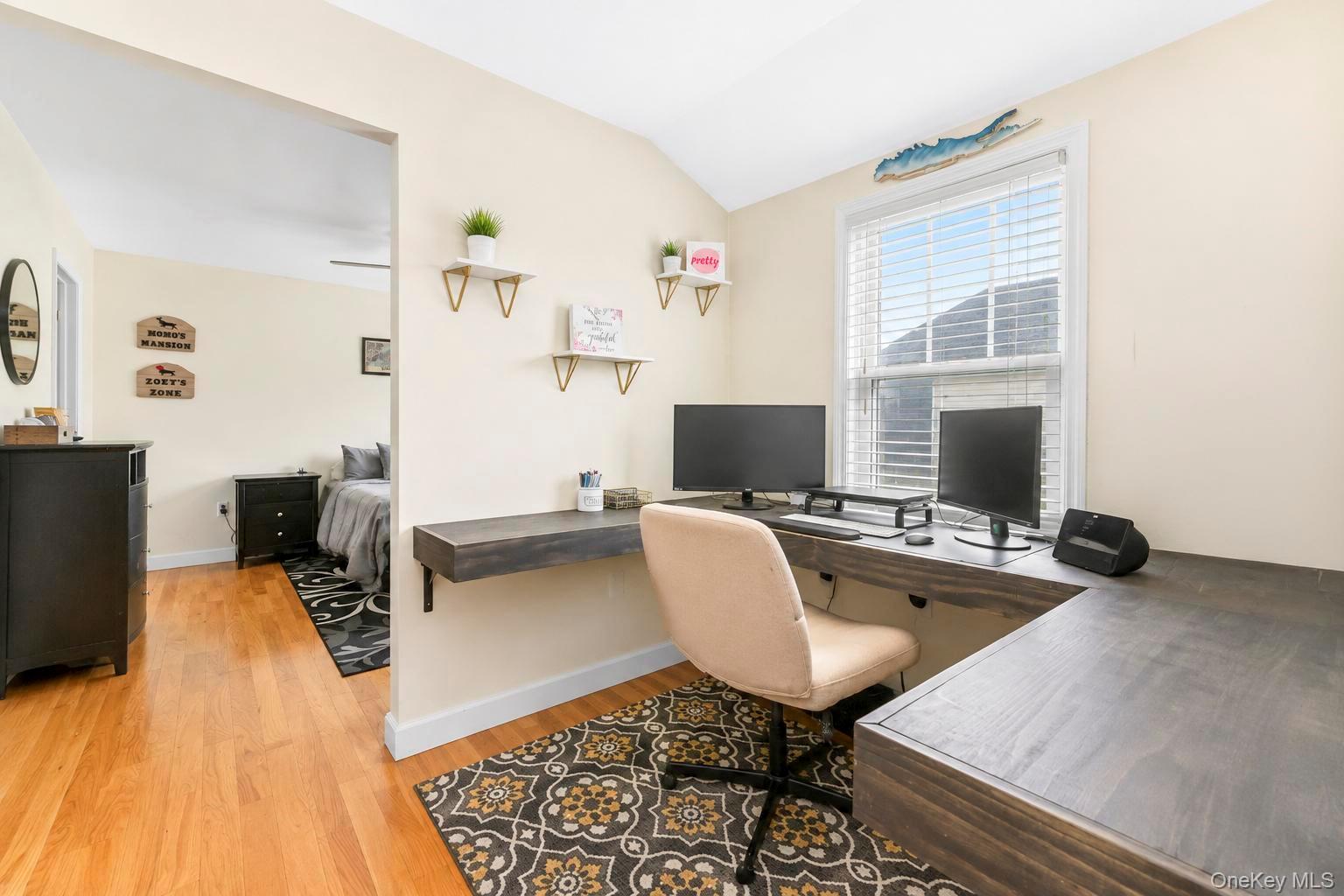 30 Pansy Road – For Sale photo 20