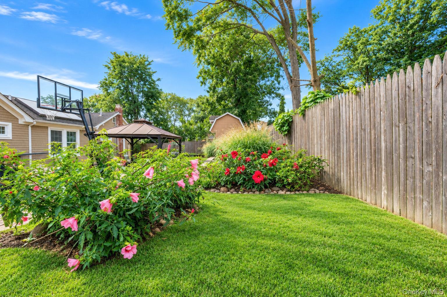 30 Pansy Road – For Sale photo 40