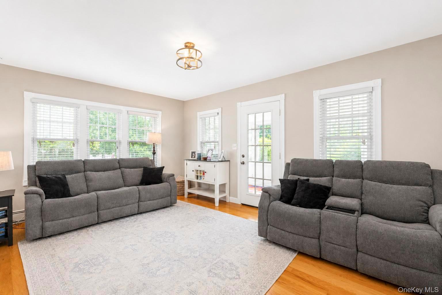 30 Pansy Road – For Sale photo 6