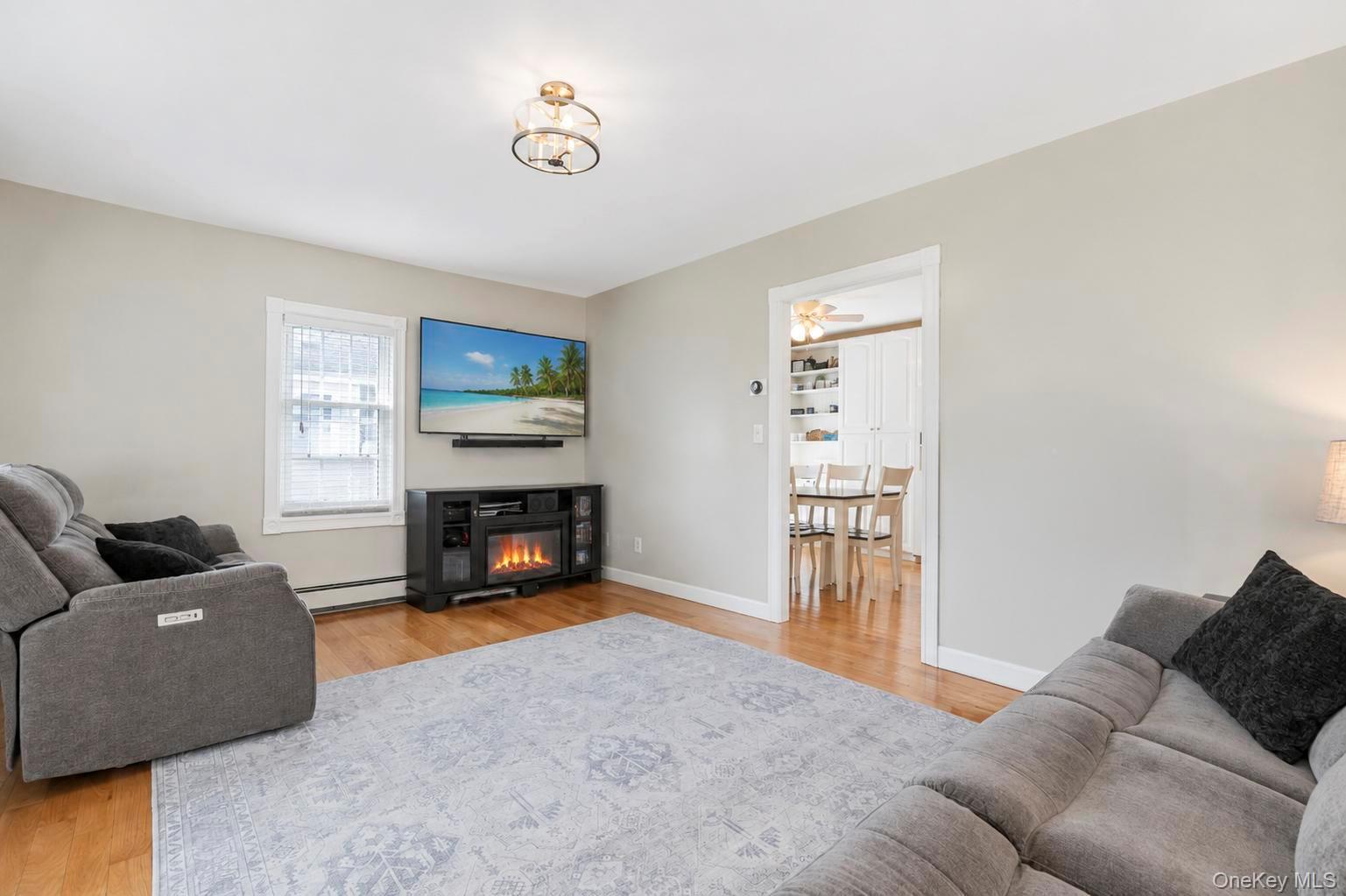 30 Pansy Road – For Sale photo 7