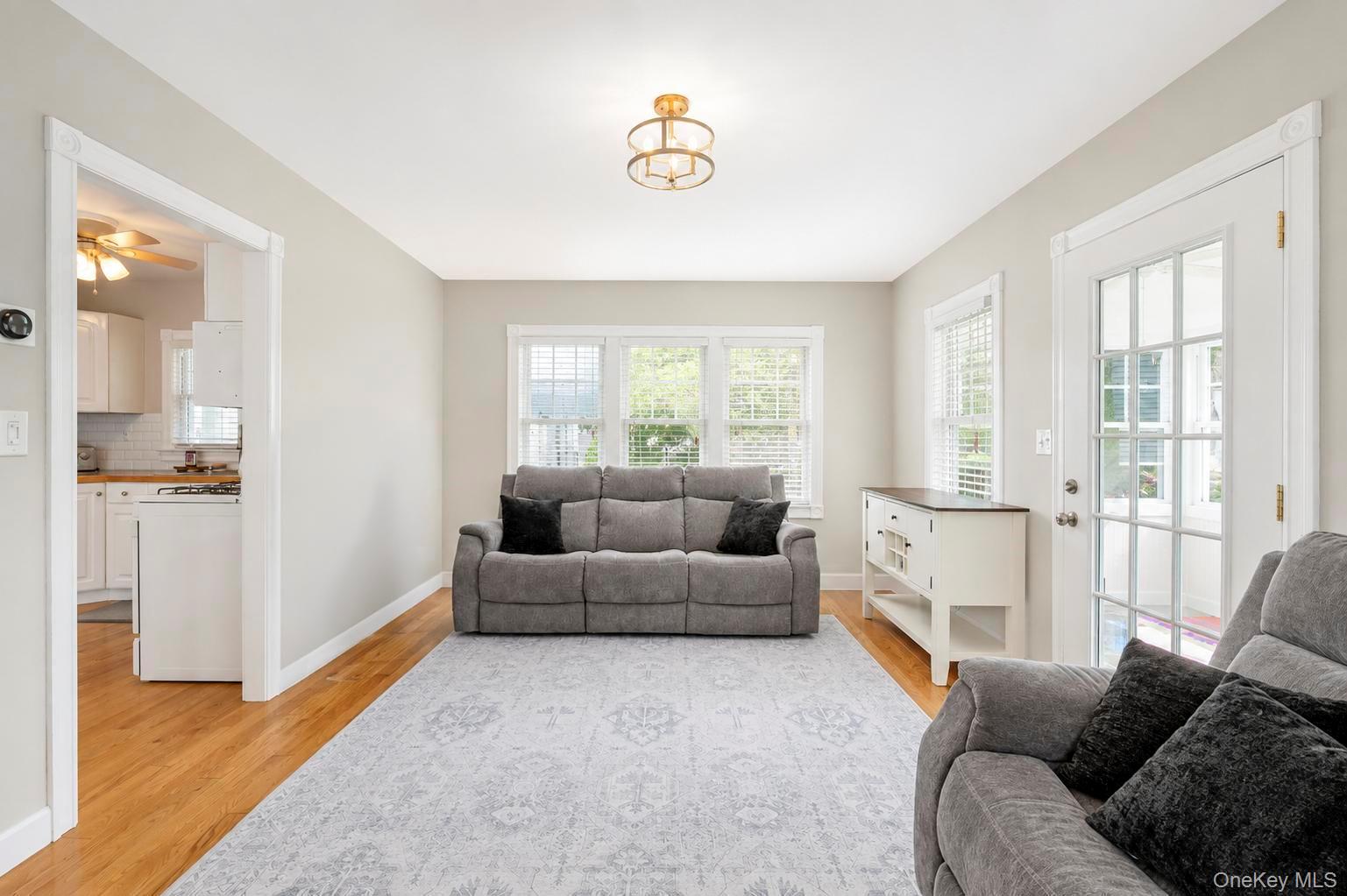 30 Pansy Road – For Sale photo 5