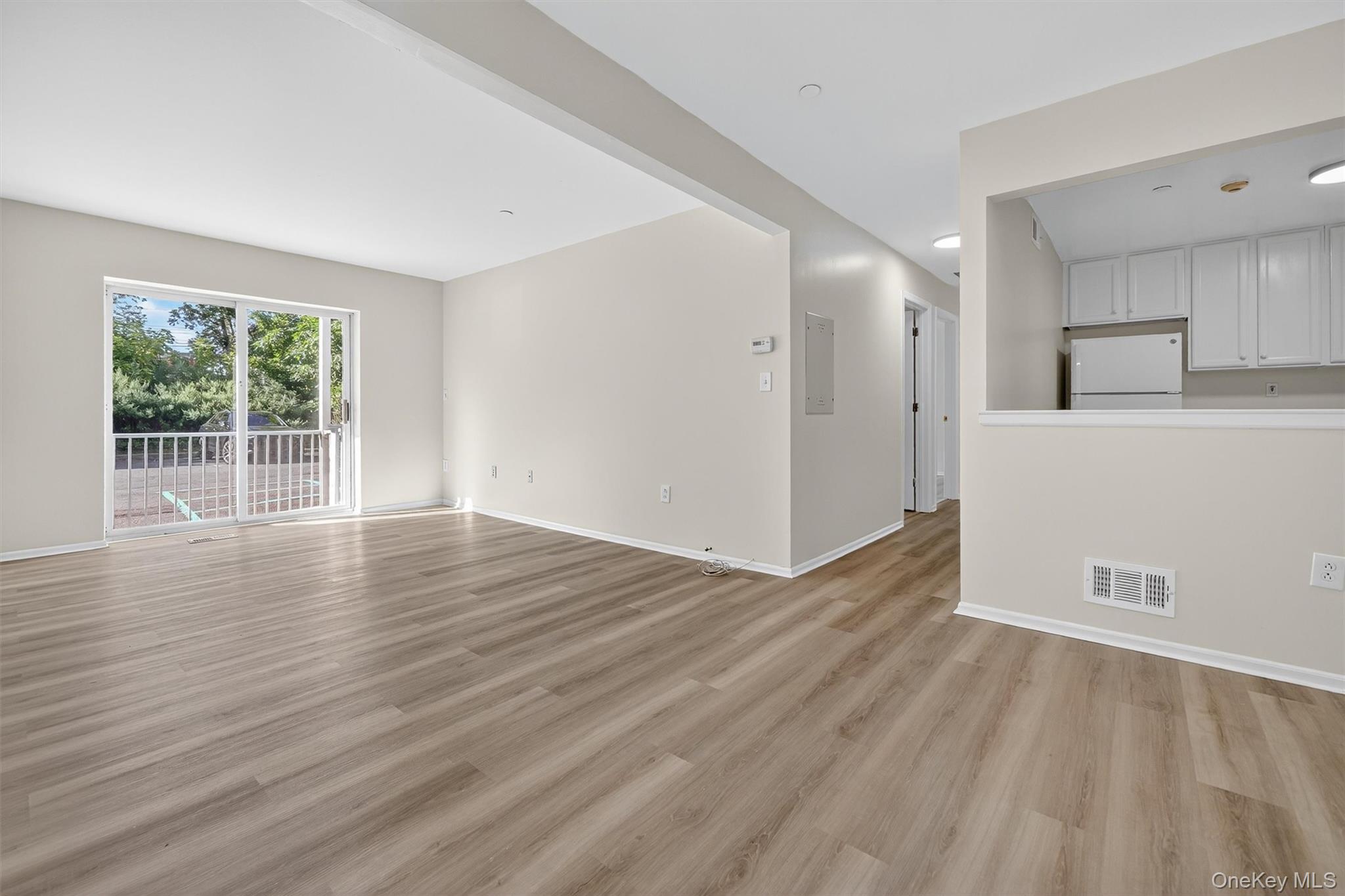 10-12 Chestnut Street, Unit A202 photo 9