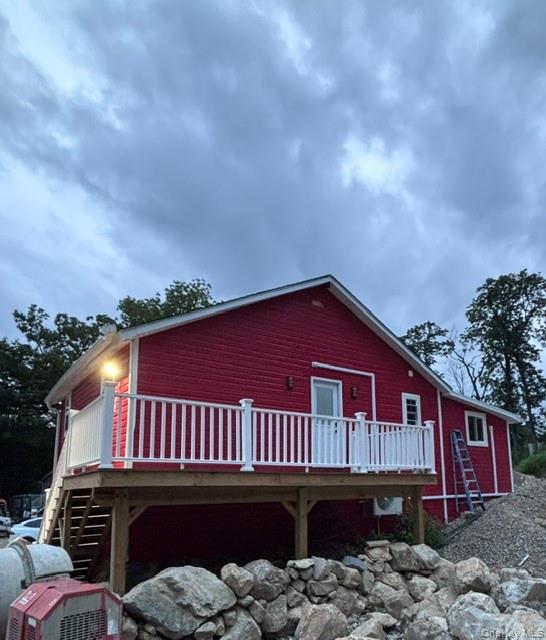 915 Route 9W – For Sale photo 8