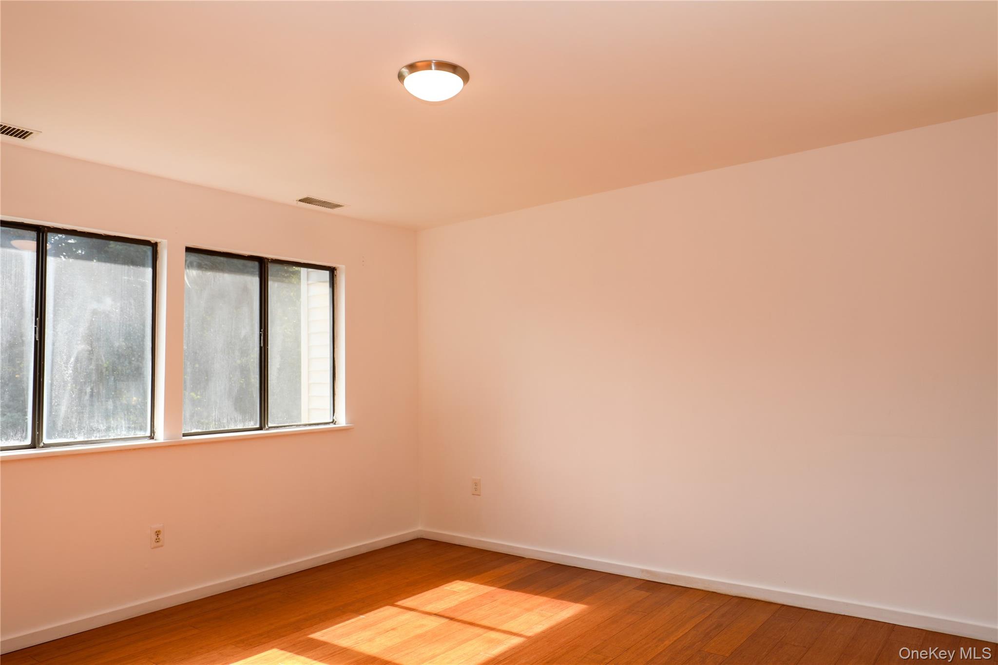 259 Village Court – For Rent photo 17