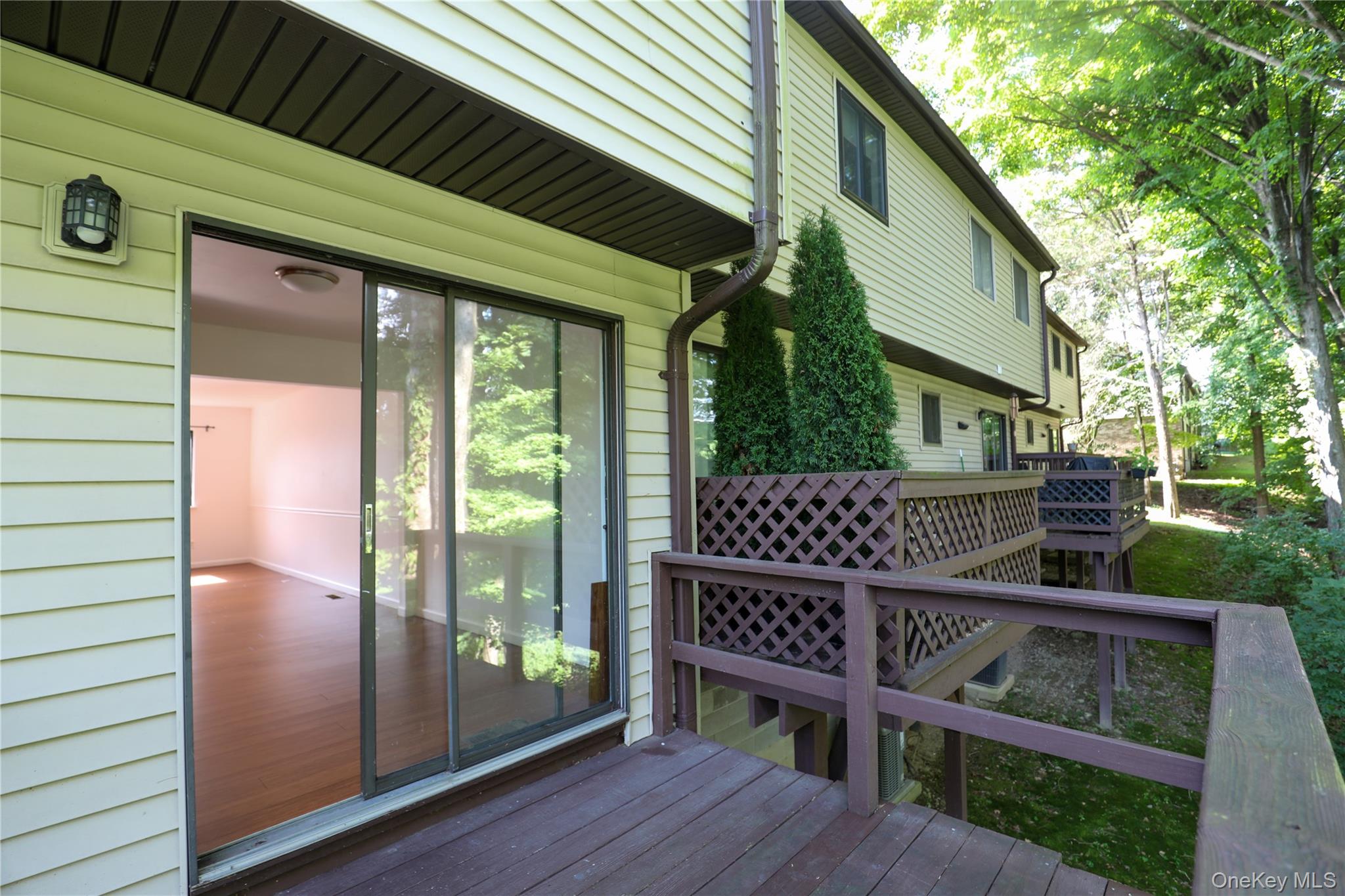 259 Village Court – For Rent photo 29