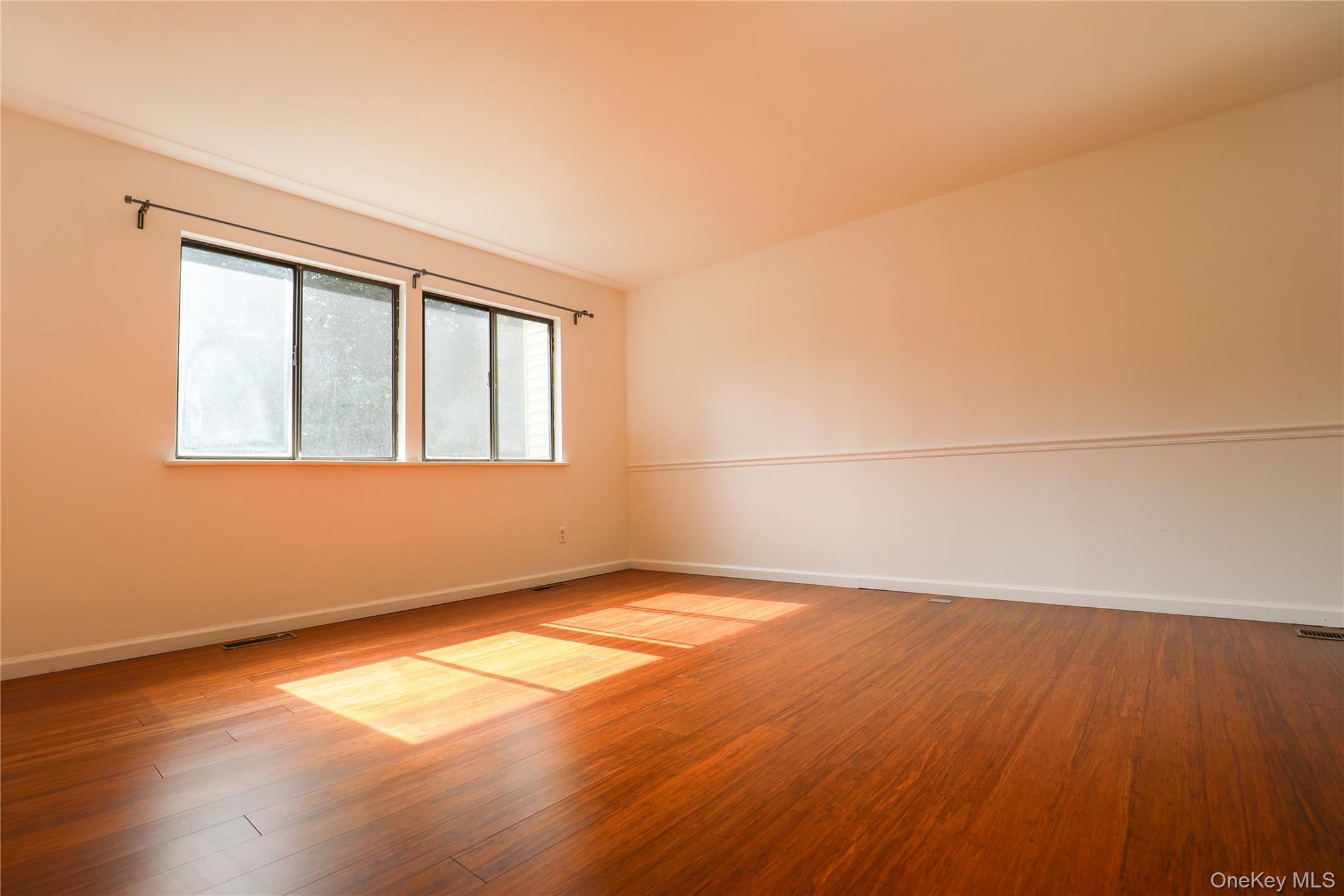 259 Village Court – For Rent photo 10