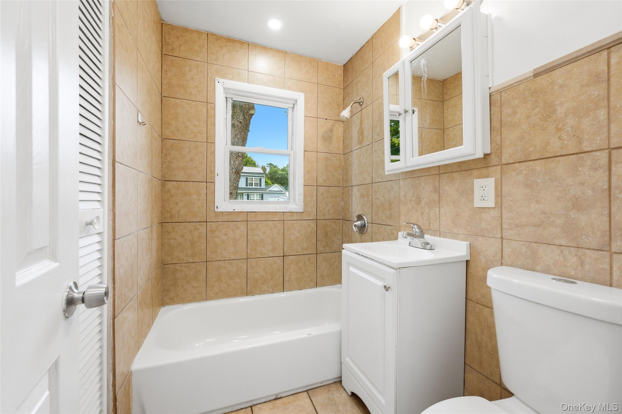 710 Bourdois Avenue – For Sale photo 15