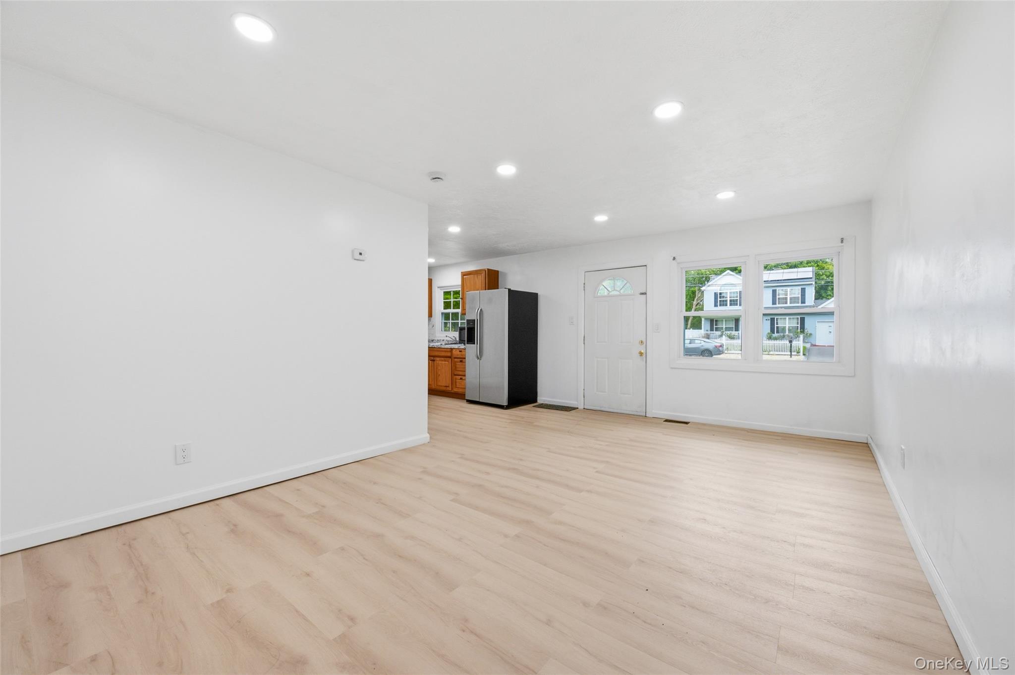 710 Bourdois Avenue – For Sale photo 8
