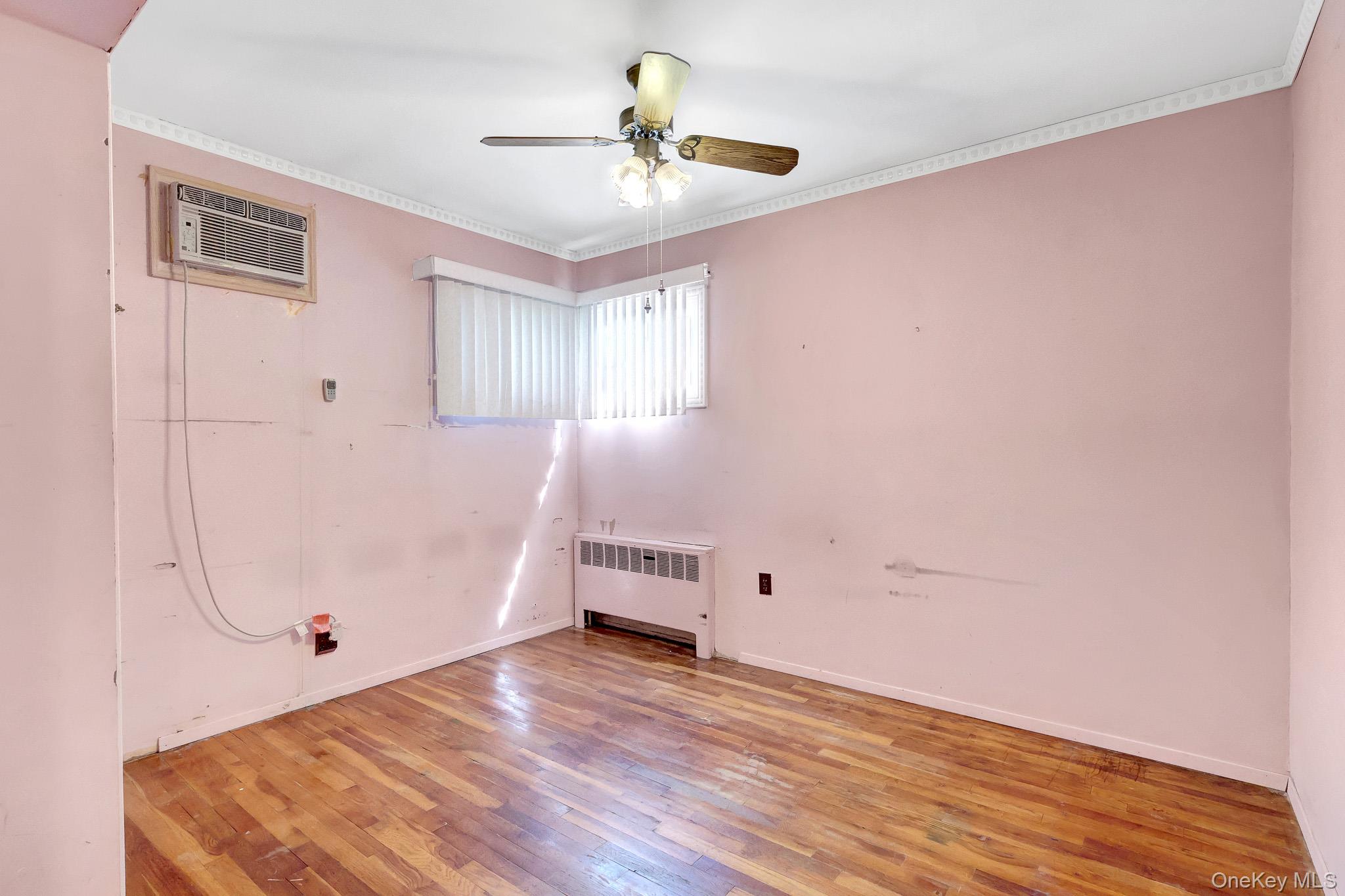 19 Essex Road – For Sale photo 13