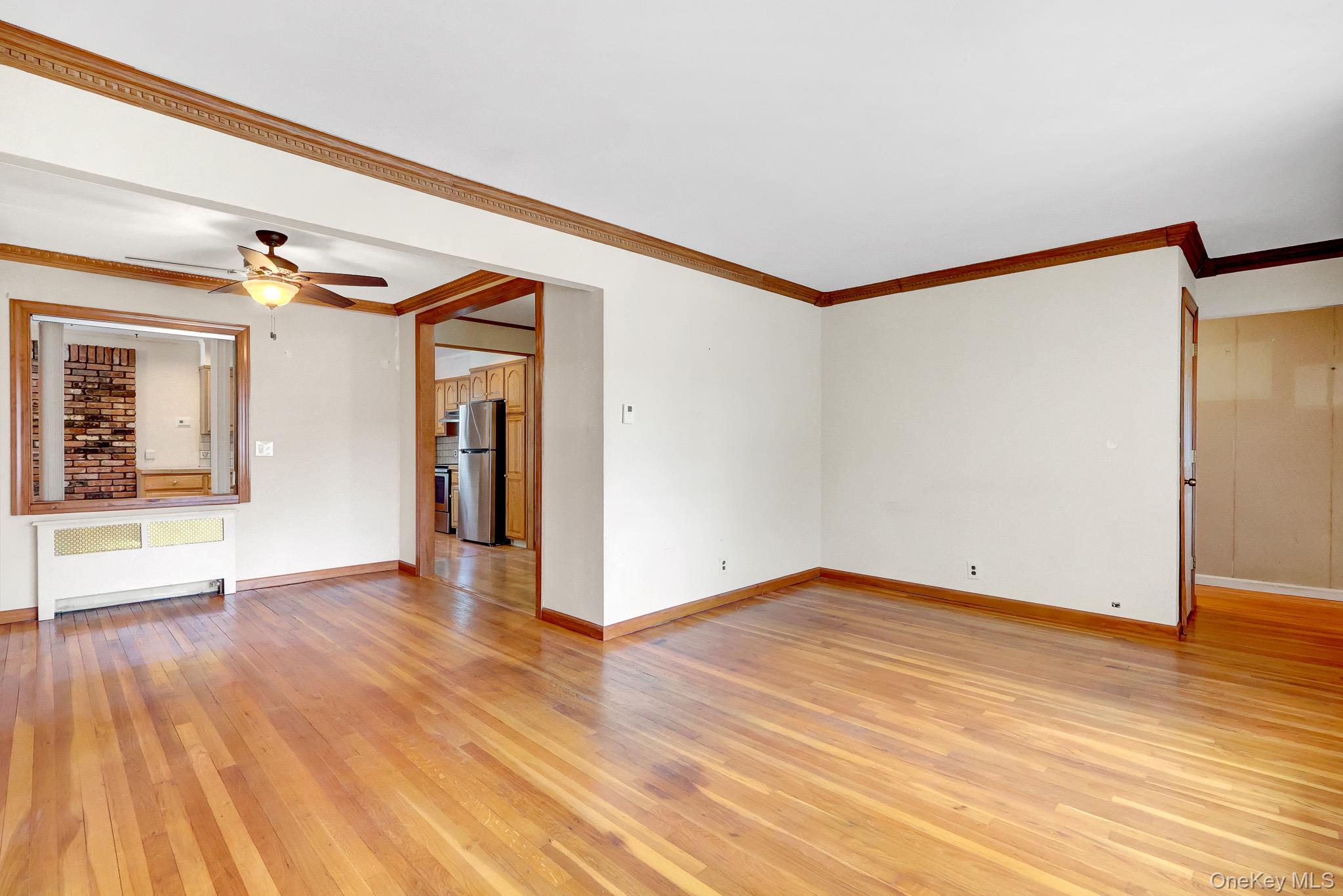 19 Essex Road – For Sale photo 6