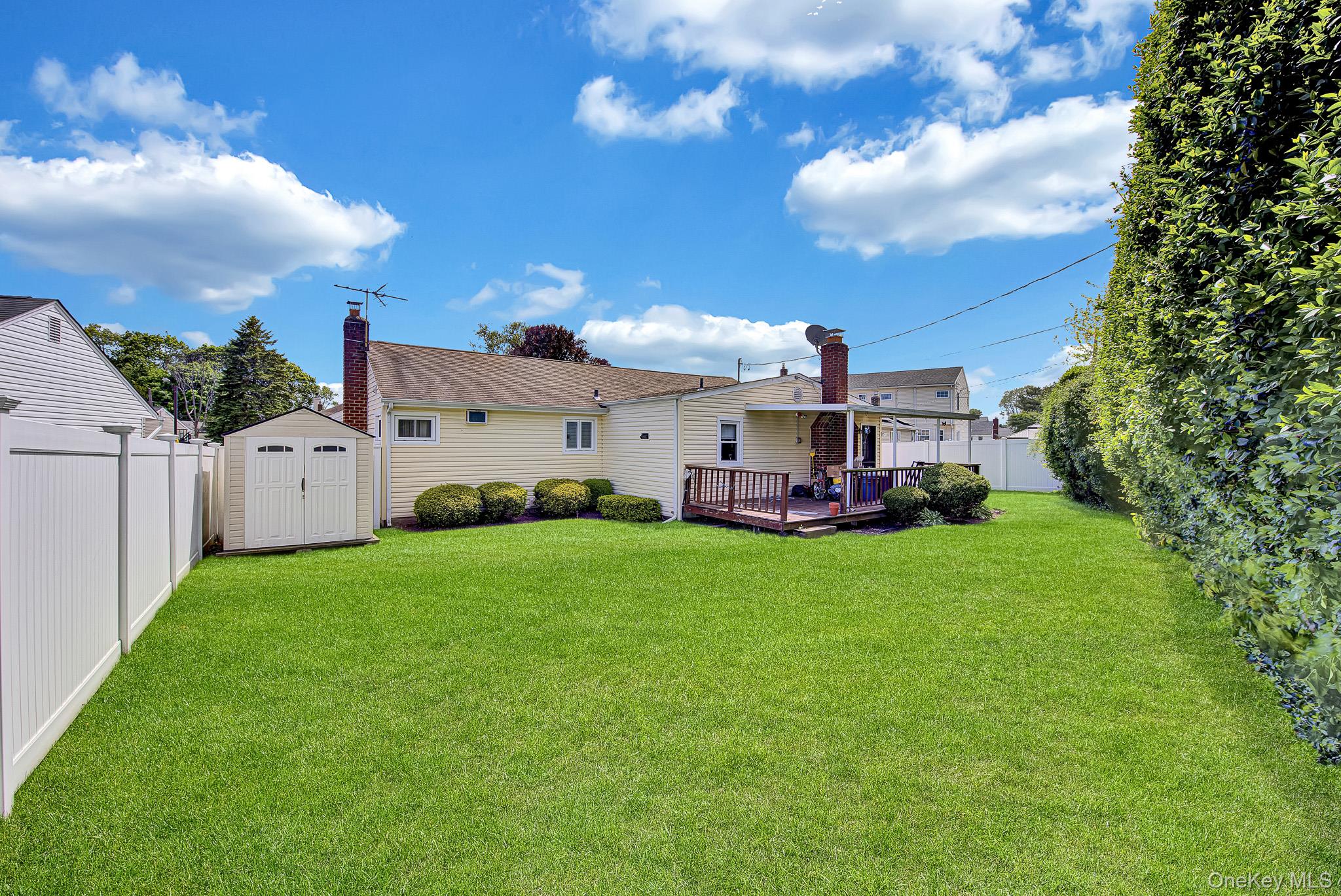 19 Essex Road – For Sale photo 18