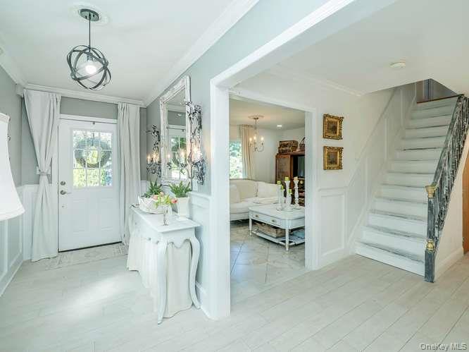 9 Robert Road – For Sale photo 4