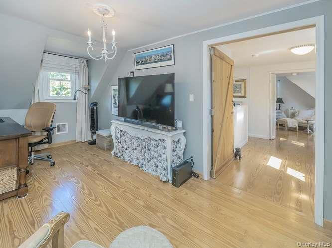 9 Robert Road – For Sale photo 25