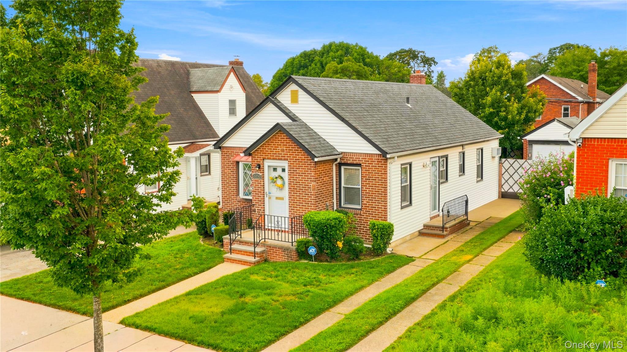 4850 188th Street – For Sale