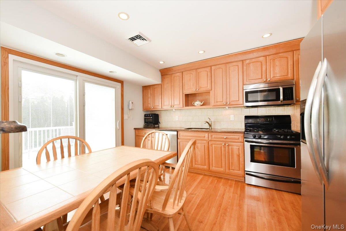 70 Glenwood Road – For Sale photo 14
