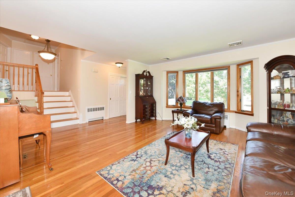 70 Glenwood Road – For Sale photo 7