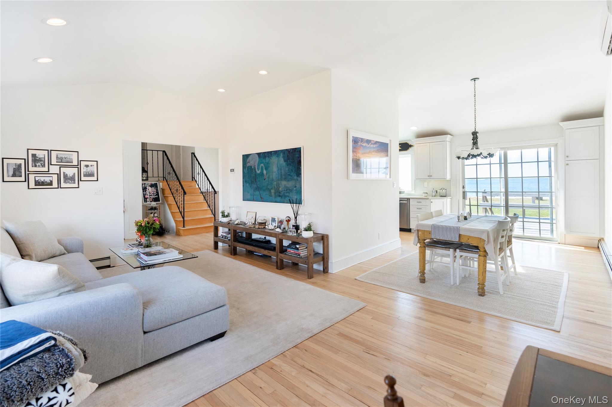 8 Bay Road – For Rent photo 15
