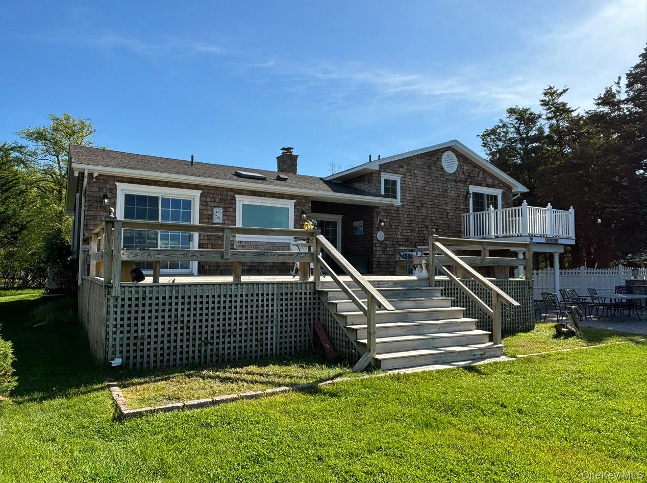 8 Bay Road – For Rent photo 5